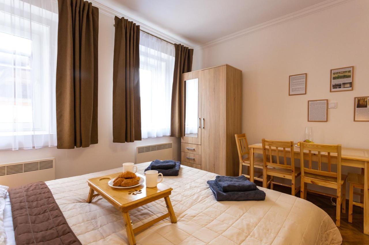 Peaceful Studio On Rynok Square 리비프 외부 사진