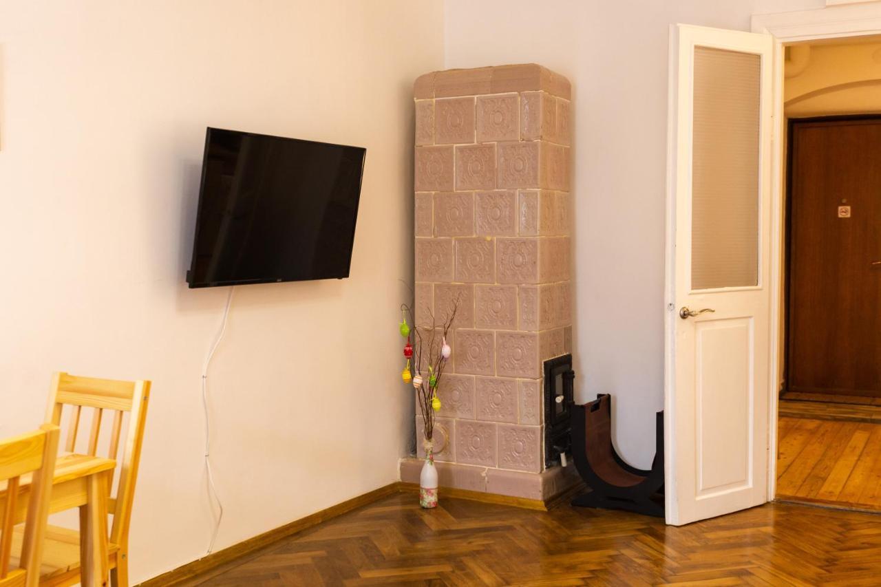 Peaceful Studio On Rynok Square 리비프 외부 사진