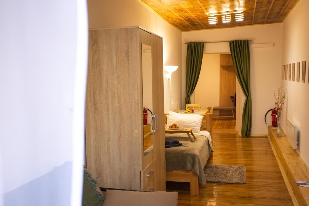 Peaceful Studio On Rynok Square 리비프 외부 사진