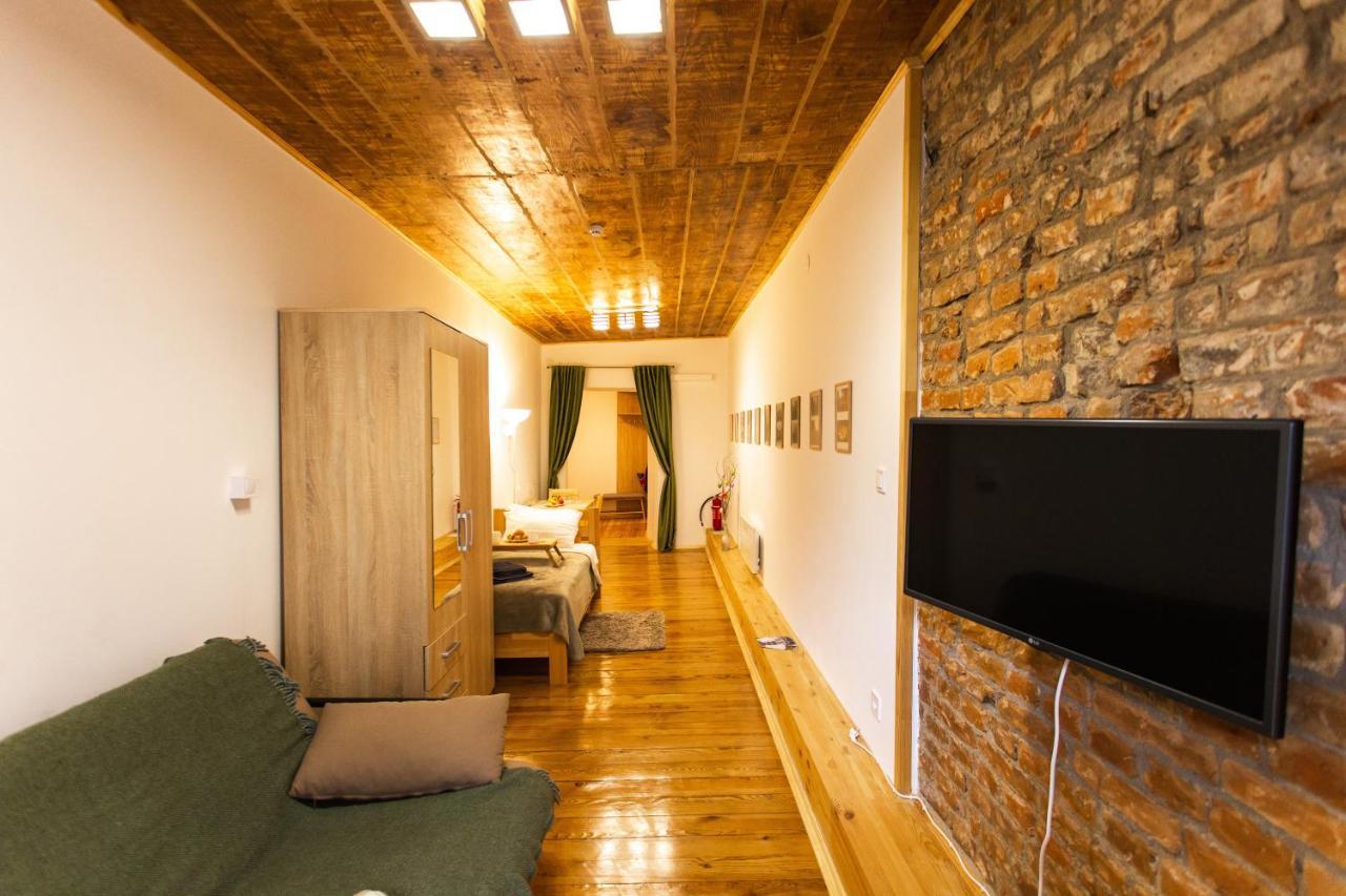 Peaceful Studio On Rynok Square 리비프 외부 사진